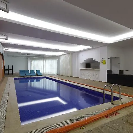 Otel Golden Life &